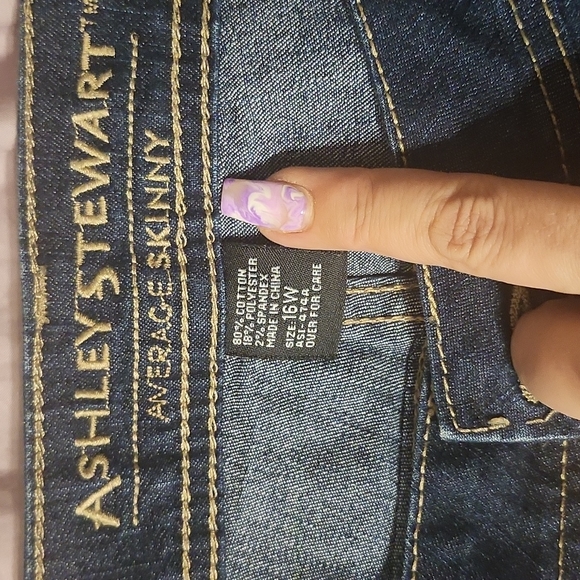 COPY - Ashley Stewart Average Skinny 16w - Picture 3 of 4